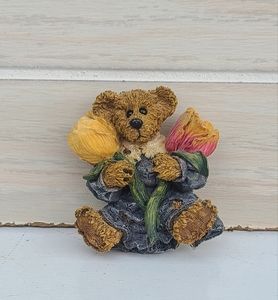 Boyd's Bears Pin Tulip An Armful of Blooms Floral Collection